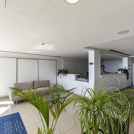 P U L A Cliffs By Gt House Sesimbra